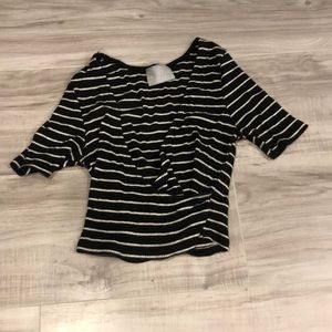 Nollie small shirt